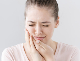 Zahnschmerz: Ursachen und Ratschläge