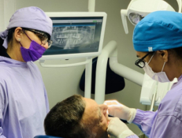 Private Zahnarztpraxis oder eine Zahnklinik